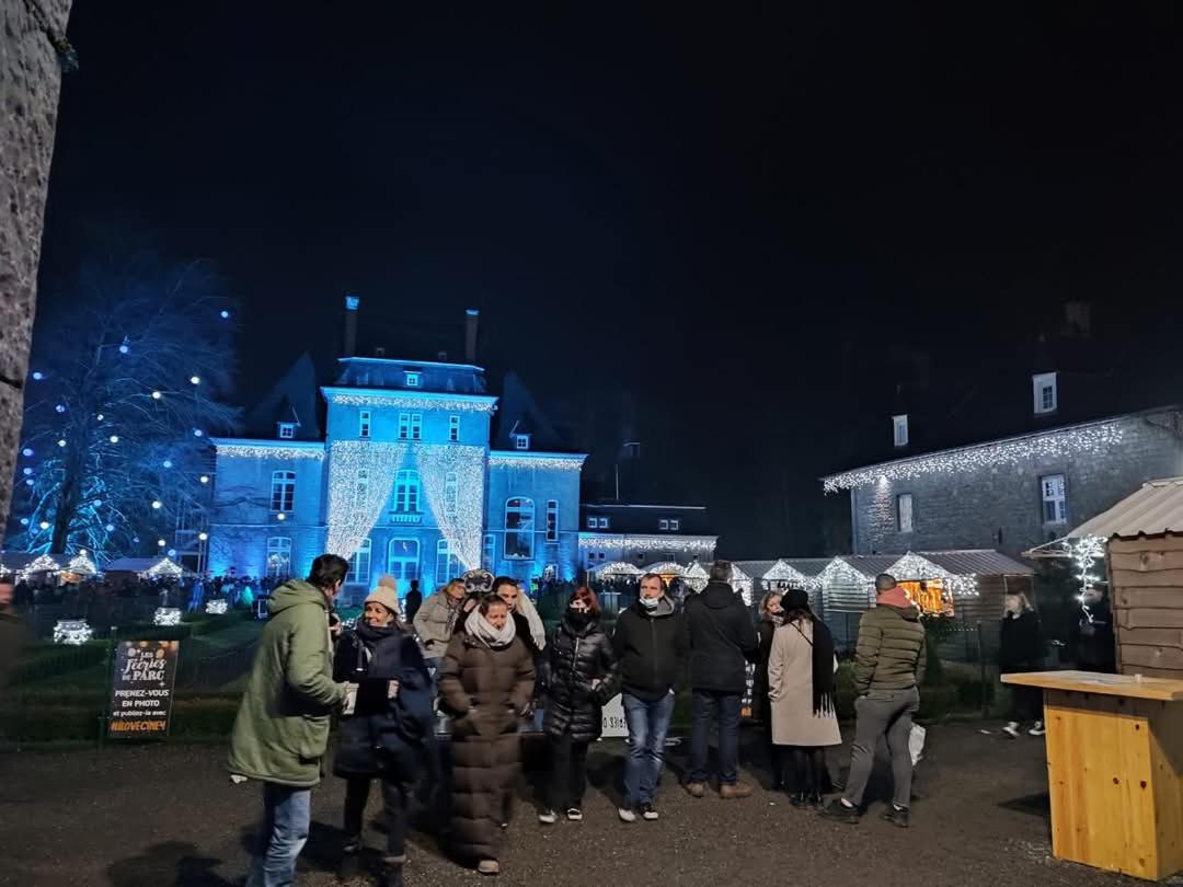 Vakantiestudio Ciney Chapois Екстериор снимка