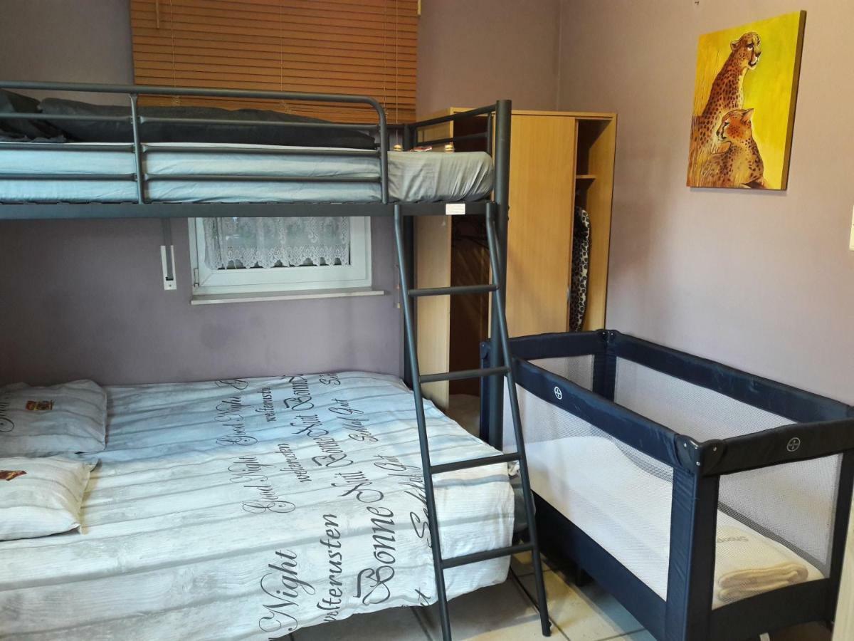 Vakantiestudio Ciney Chapois Екстериор снимка