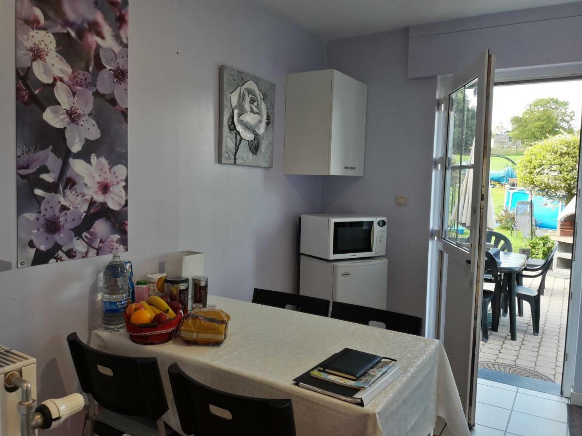 Vakantiestudio Ciney Chapois Екстериор снимка
